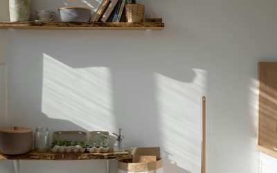 Mudroom moderno: El secreto de una entrada higiénica y ordenada